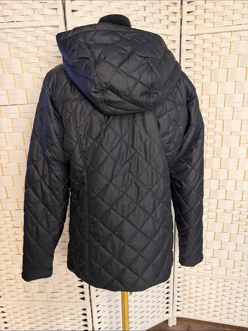 Columbia Women's Black Quilted Hooded Puffer Jacket - Picture 4 of 4